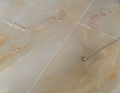 团风瓷砖空鼓维修公司分享粘合剂选择不当在瓷砖铺贴过程中可能导致以下问题